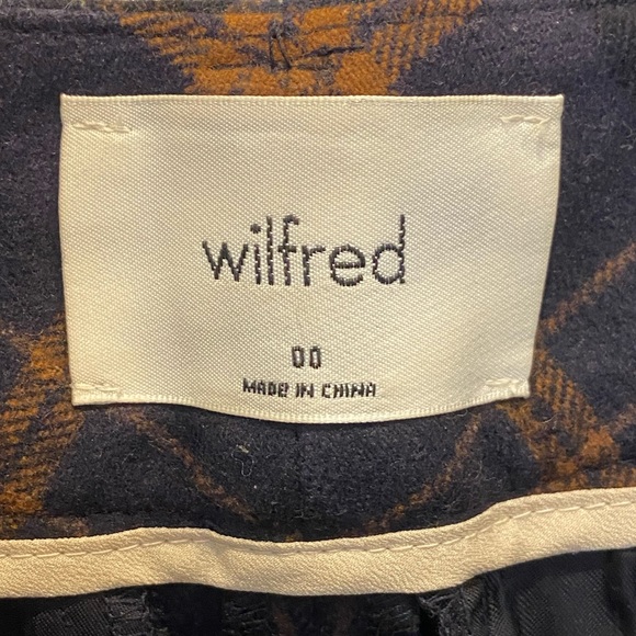 Aritzia Wilfred Wool Tie-Front Pants in Navy/Orange Plaid - Picture 10 of 12